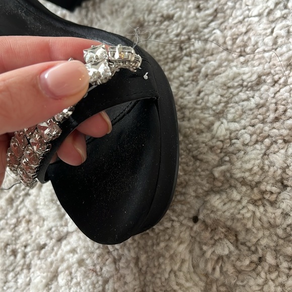 Black jewelled heels - Picture 2 of 5
